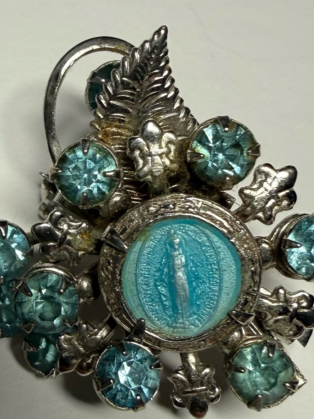Vintage La Mode Miraculous Medal Brooch